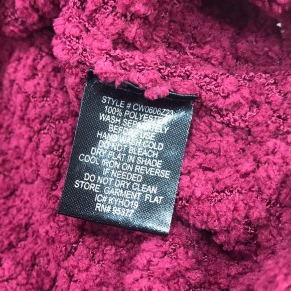 Women's Sanctuary V-Neck Teddy Sweater - Picture 6 of 6